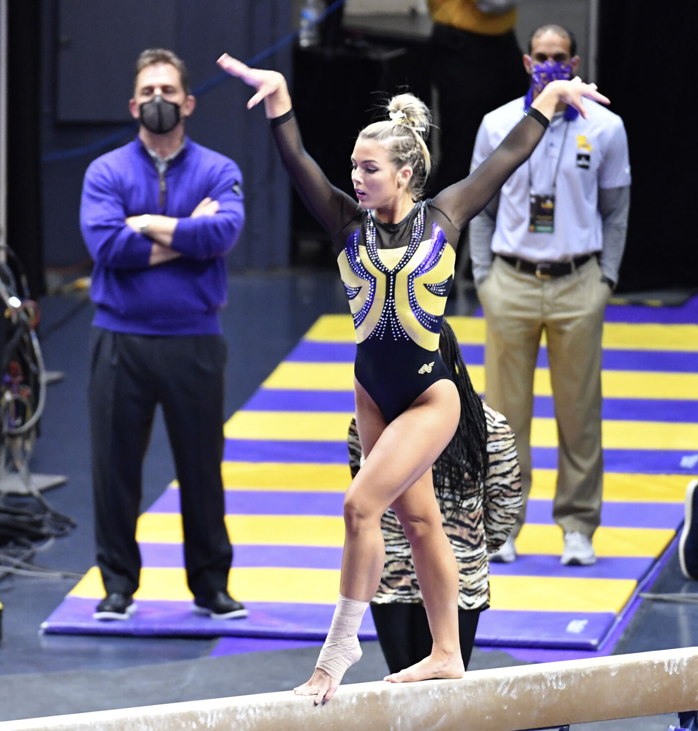 BR.lsugymnastics.010921 HS 1723.JPG